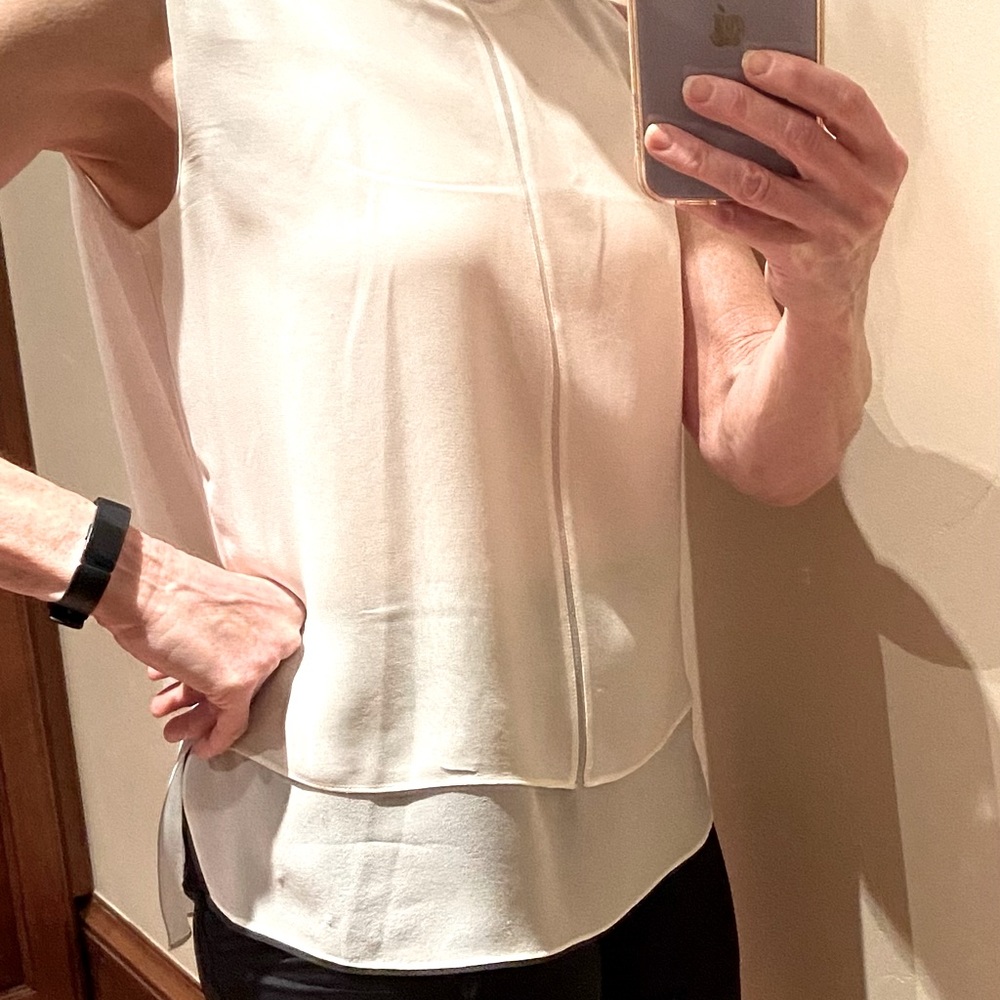 Vince sleeveless 100% silk top, size S/P